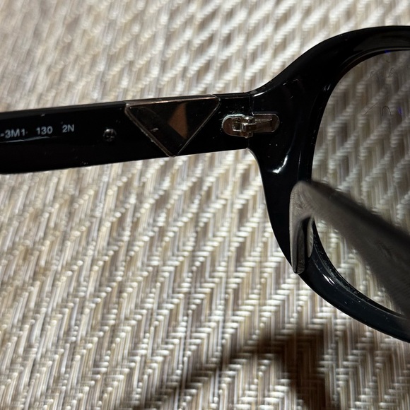 Prada sunglasses - Picture 9 of 15